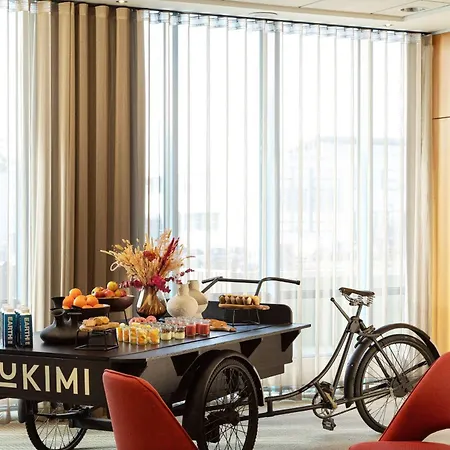 Ramada By Wyndham Amsterdam Airport Schiphol-3